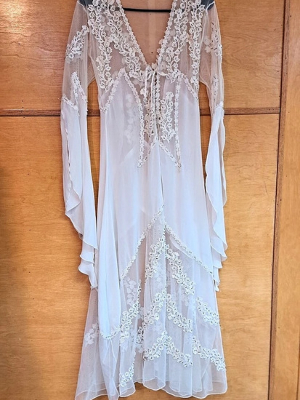 Bridal Long Night Robe Floral Semisheer Lace Tie Front Size Small